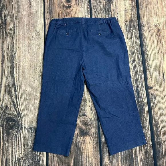 Talbots Women's Plus Size 16W Blue Chelsea Capri Pants Classic Fit - Picture 3 of 3